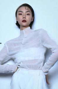 张羽清图片,光影交织下的美丽瞬间