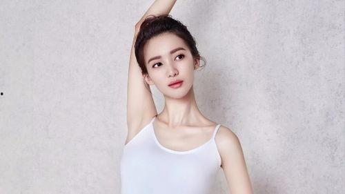 小花女明星,璀璨星途，美丽绽放